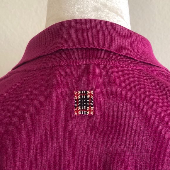 💯 Authentic Burberry Wool V neck Top - Picture 5 of 7